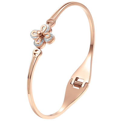 幸运四叶草手镯钛钢材质