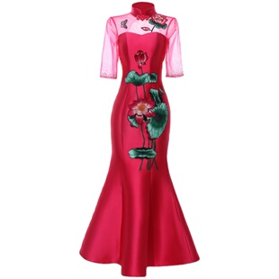 2025年新款中袖改良版旗袍长款中国风舞台走秀鱼尾裙修身显瘦春季