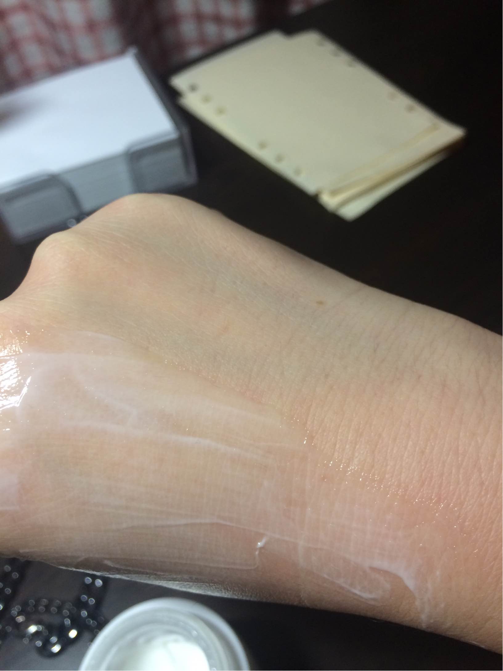 佰草集新玉润保湿菁华霜