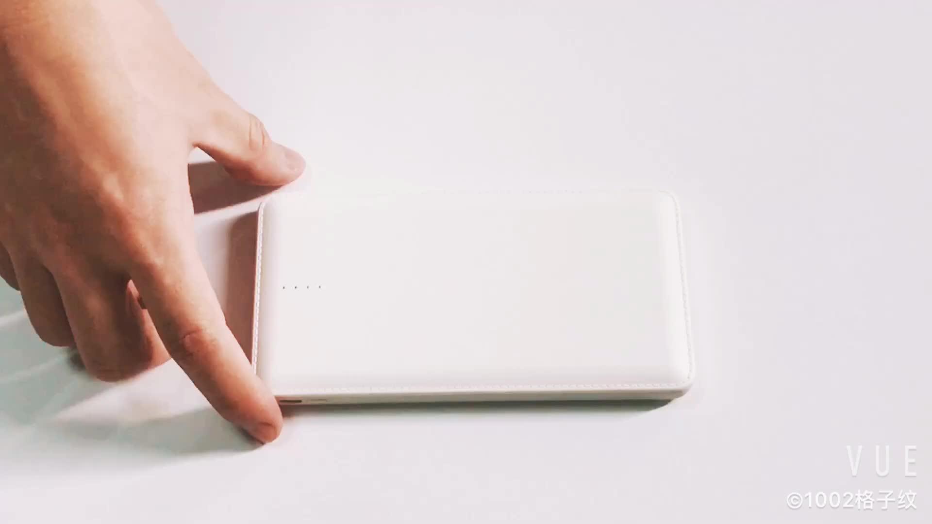 Smart Mobile Power Bank 10000 Mah With Built In Electrical Power Cable