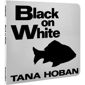 英文原版儿童英语启蒙绘本Black on White白色上的黑色童书吴敏兰纸板书 0-2岁颜色形状入门可以刺激宝宝视觉发育育儿亲子图书
