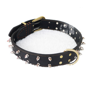 真皮铜铆钉狗项圈狗脖套中大型犬狗圈斗牛犬狗颈圈拉布拉多狗脖圈