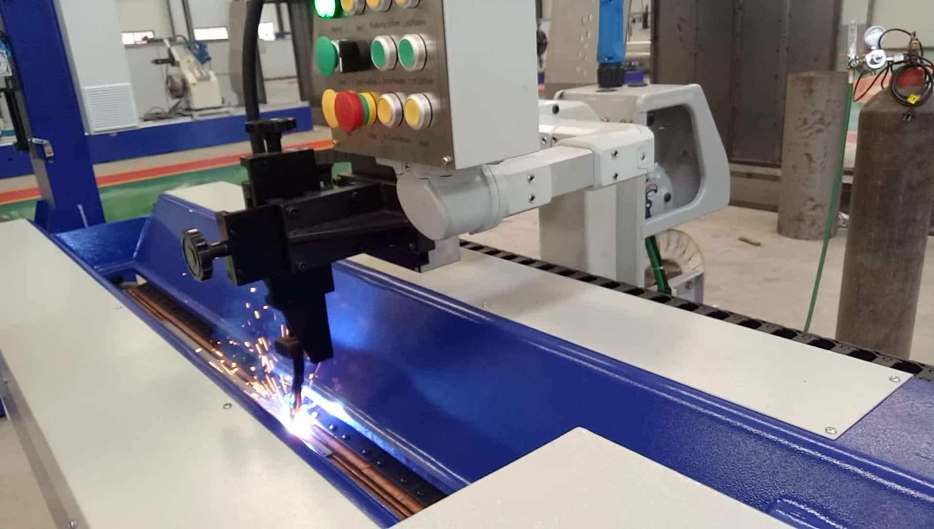 Automatic Longitudinal Seam Welding Machine For Air Compressor Tank