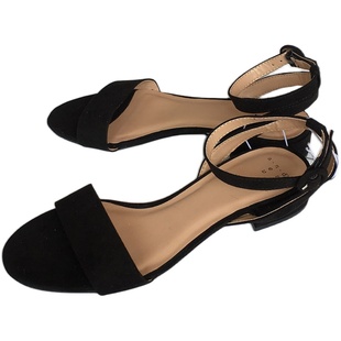 2025夏季新款低跟露趾扣带凉鞋外贸大码41424344舒适防滑罗马鞋