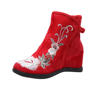 老北京布鞋女增高民族风绣花靴高帮短筒搭配旗袍马面裙鞋子汉服鞋