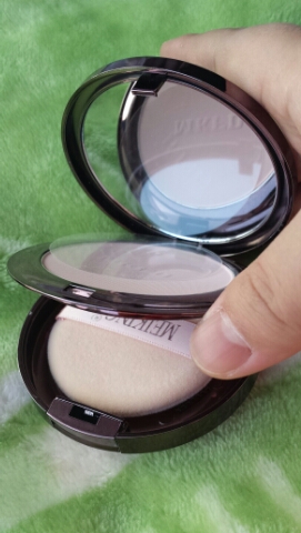 美康粉黛玫瑰粉饼么样到底好不好可以通用吗，两款产品使用评测,第5张