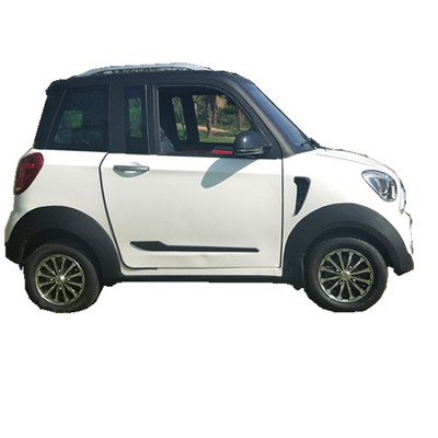 阳光新款时尚女性全封闭电动轿车