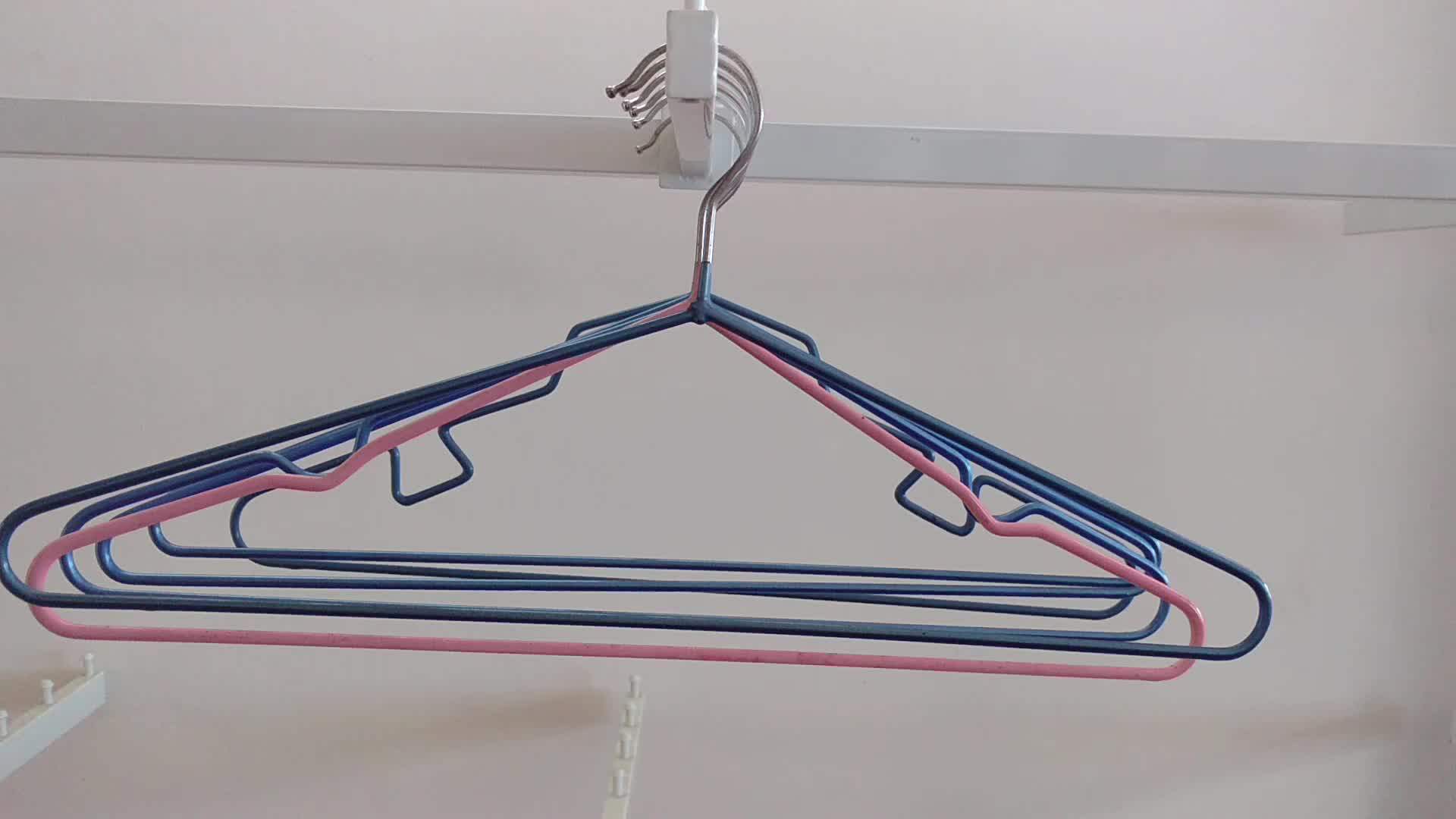 Вешалка для хоккейной формы из труб пвх своими руками