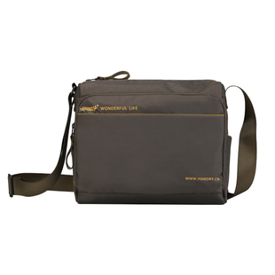 亨得利商务男包包单肩包休闲旅行斜挎包女韩版潮多功能小背包