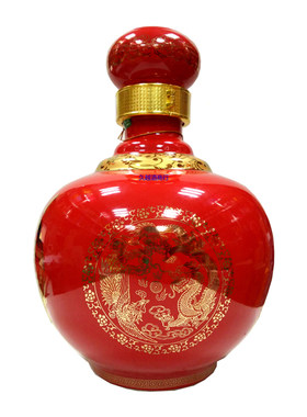 新疆 伊犁特产 伊力特 50度伊力陈坛窖喜宴 1500ML 浓香型 包邮
