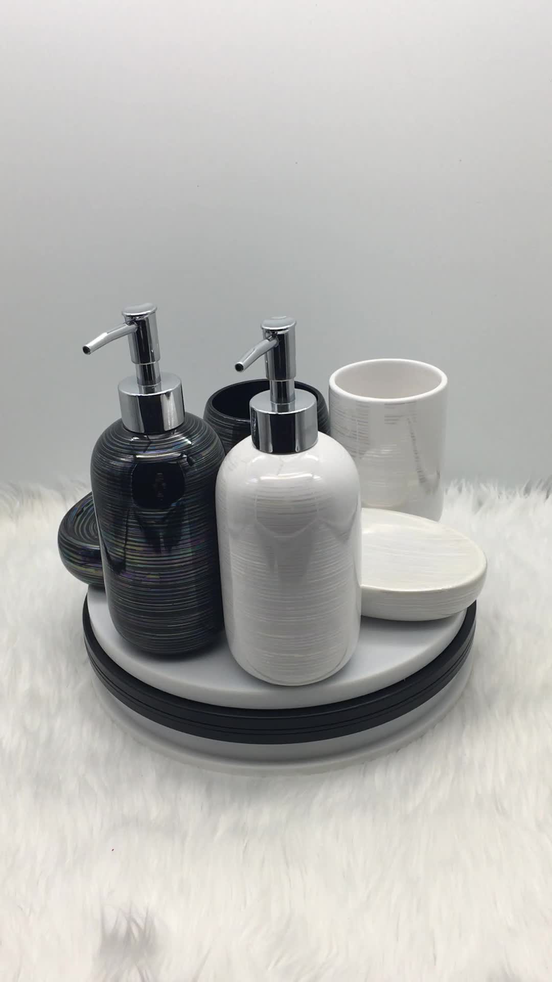 Hotel Bath Accessories HOTEL BALFOUR 4PC SET SILVER & HEAVY CLEAR