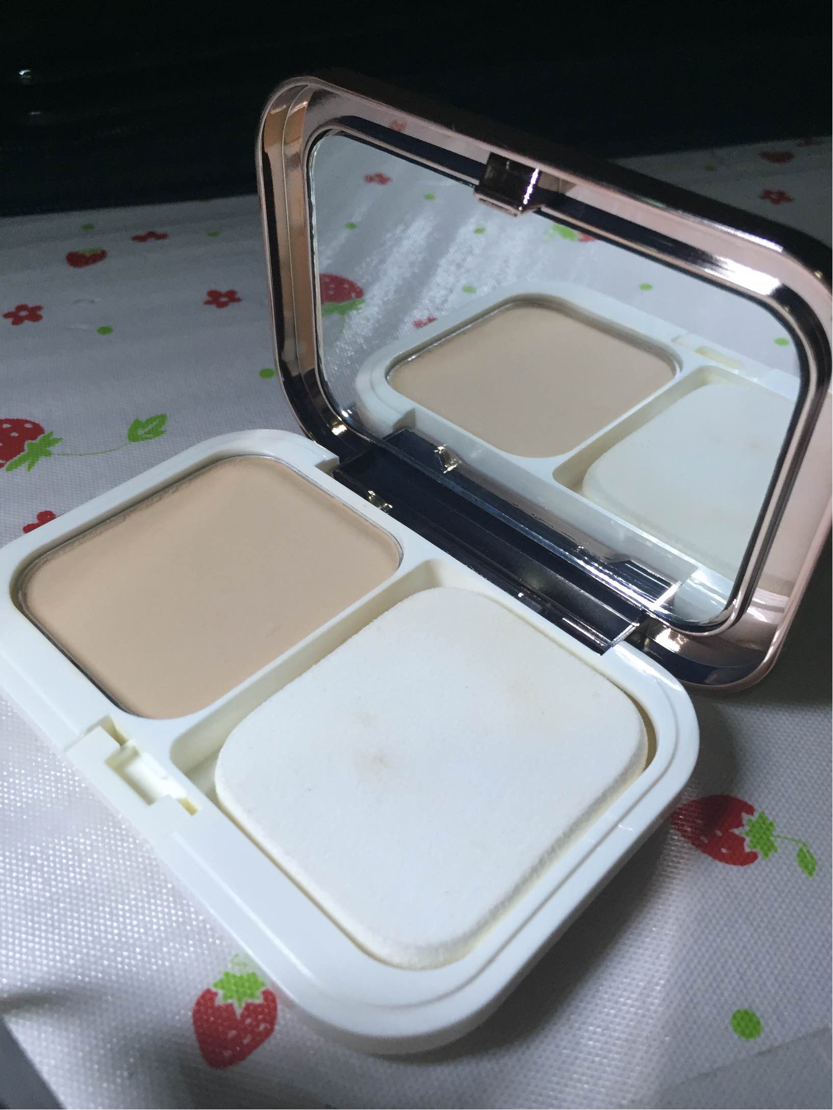 卡姿兰新恒丽透明粉饼9g怎么样，好用吗？真实使用体验,第4张