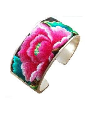 原创设计风复古苗银刺绣手饰品