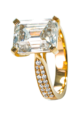 刻字钻石戒指莫桑石祖母绿钻戒指