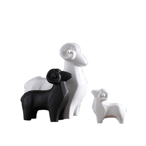 羊摆件吉祥物客厅轻奢黑色工艺品三羊开泰陶瓷小羊摆件三阳摆设
