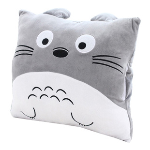 卡通暖手抱枕插手毛绒捂手枕靠垫午睡枕头办公室靠枕汽车腰靠礼物