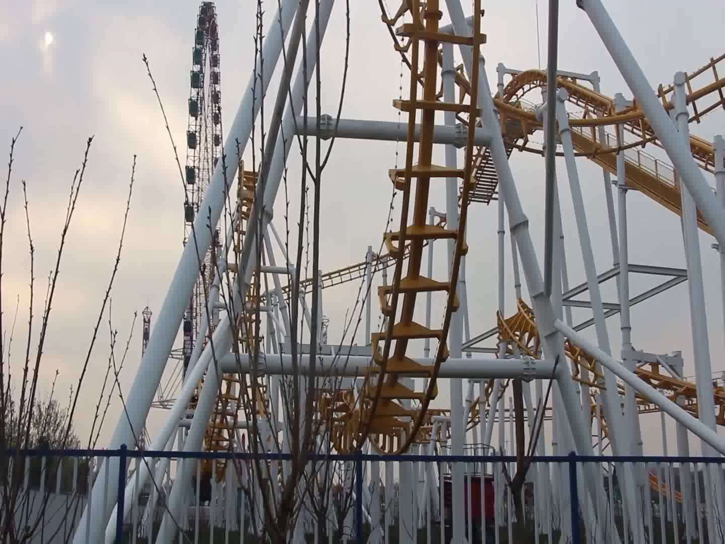 2017 China Roller Coaster Manufacturer Direct Supply New Product