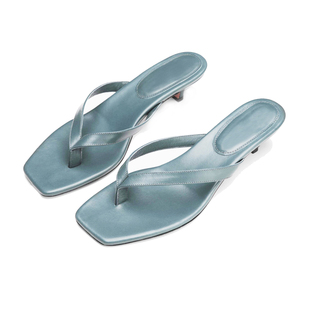 2026夏季新款真皮方头人字拖鞋气质百搭露趾夹脚夹趾小猫跟凉鞋女