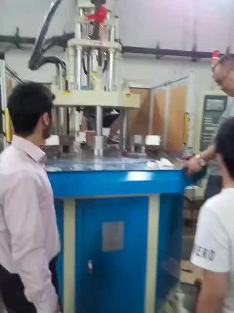 Plastic Pbt Led Light Led Bulb Making Rotary Table Injection Molding ...