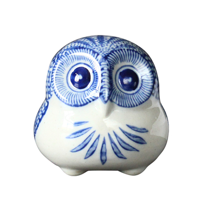 景德镇青花瓷陶瓷摆件猫头鹰招财