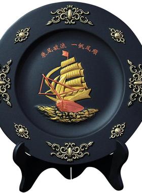 金乌炭雕老板送同学毕业礼物摆件