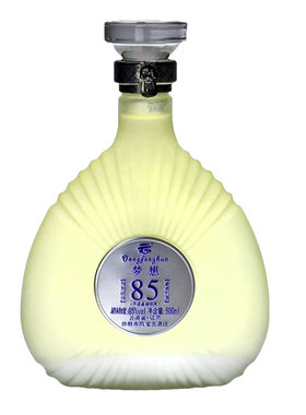 云南弥勒宝云酒庄葡萄宝云坊烈酒