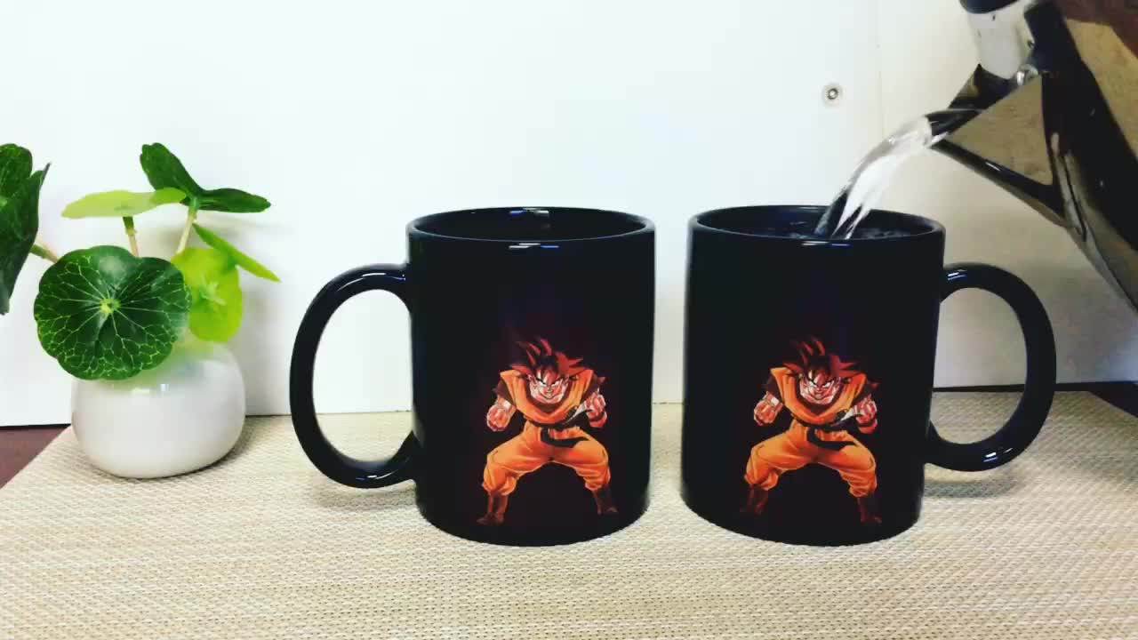 Mug Dragon Ball Z - Confrontation De Personnages - Céramique Brillante - 325 Ml - Fabriqué En France
