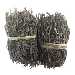 2016年班章古树普洱茶生茶 普洱古树把子茶云南普洱野生乔木散茶