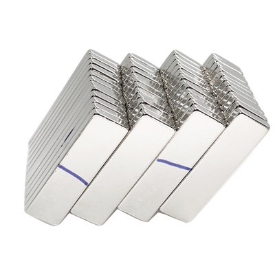 条形划线区分吸铁石磁铁