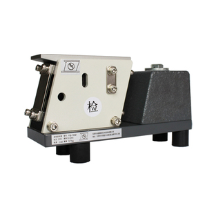 业勤100Z配重直振送料机 直线送料器 震动盘自动给料机平振控制器