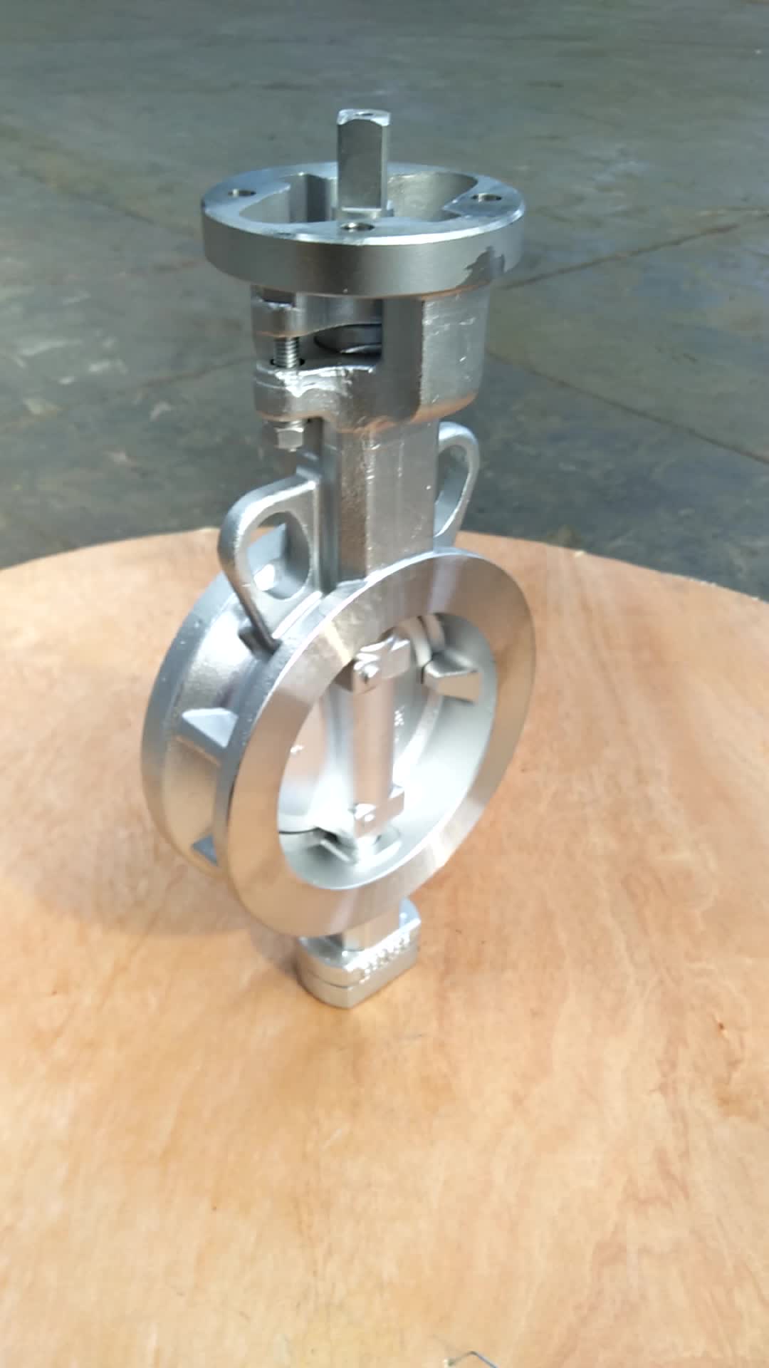 Bidirectional Flow Triple Offset Metal Seated Wafer Type Butterfly