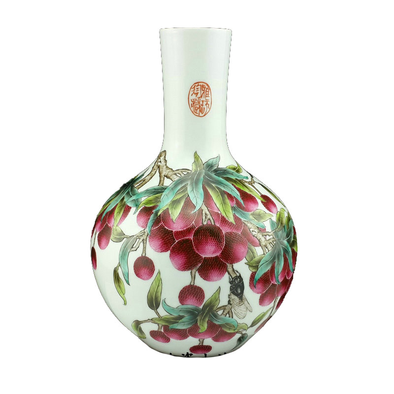 景德镇陶瓷器粉彩手绘大师俞金喜作品《硕果累累 》花瓶装饰摆件