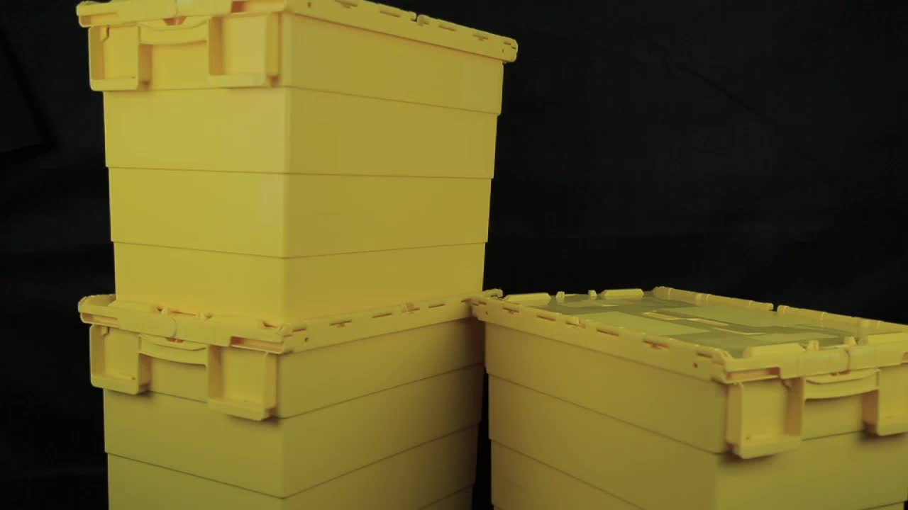 China Heavy Duty Storage Moving Stackable Plastic Tote Boxes With