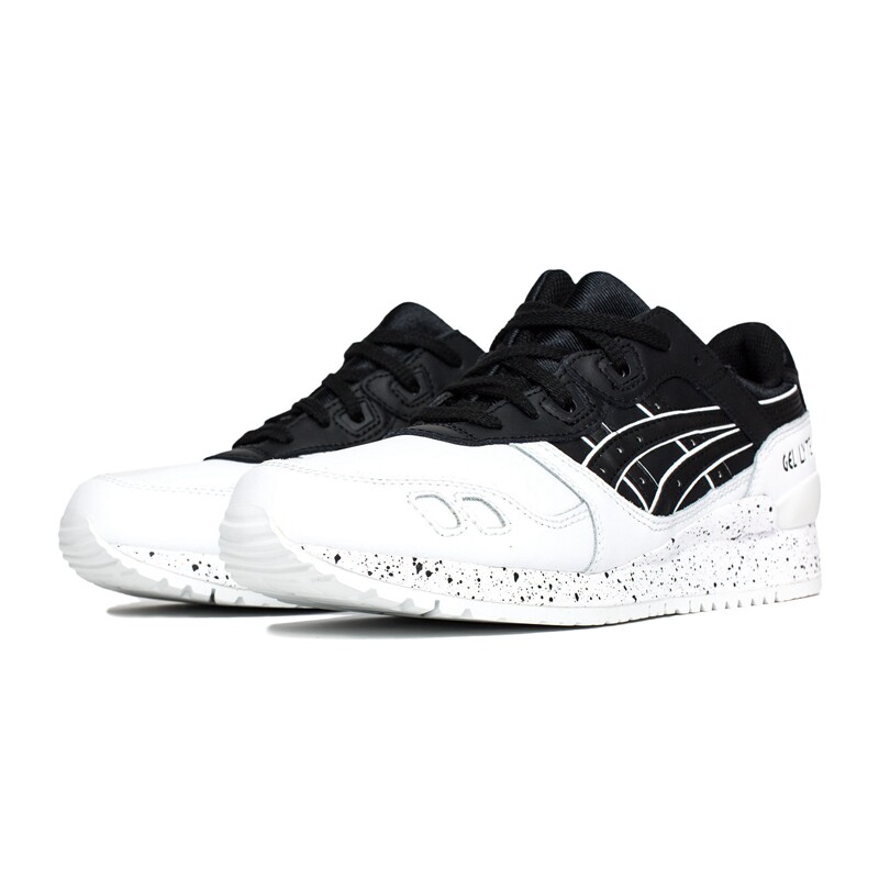 黑白泼墨 Asics Gel 跑步鞋