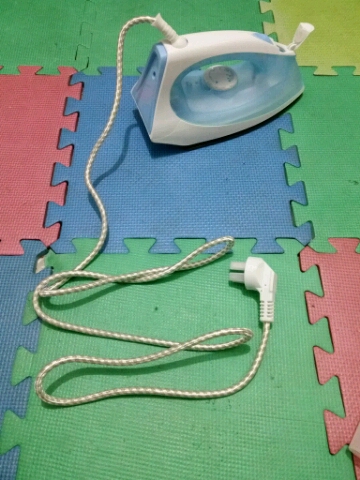 飞科蒸汽手持式电熨斗是正规品牌吗？使用后的效果如何_搜券