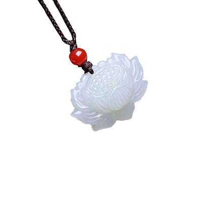 翡翠吊坠羊脂莲花挂件昆仑山项链