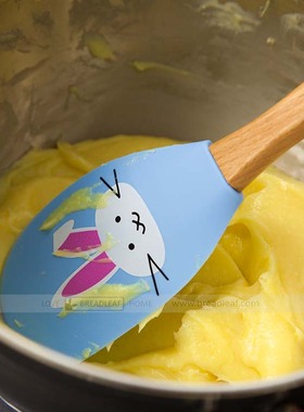 BREADLEAF 小兔子图案硅胶刮刀 硅胶抹刀 LFGB标准认证彩印