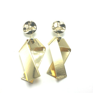 明星张韶涵同款S925银针欧美秋冬个性冷淡风大小珍珠回形针耳环女