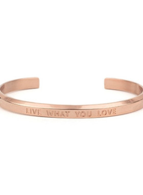 欧美风百搭饰品钛钢情侣刻字手环