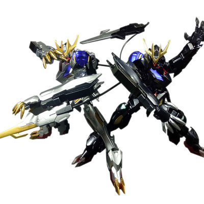 万代高达拼装模型