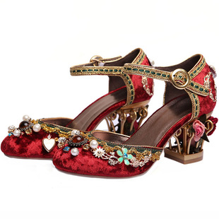 中国风红色婚鞋宫廷复古敬酒鞋粗跟镶钻龙凤新娘鞋旗袍鞋女高跟鞋