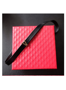 明日之子周震南项链v男女款字母