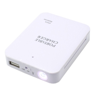 便携式户外手机充电器usb移动电源应急充5号电池干电池通用充电宝