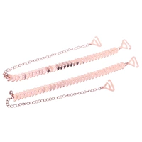 Имитирует золотой цвет