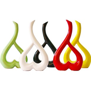 现代家饰 新房摆件 婚房摆设 工艺礼品 陶瓷花瓶 装饰品 心形花插