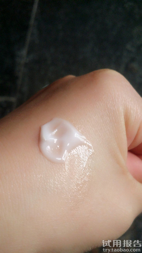 相宜本草百合高保湿修护面霜