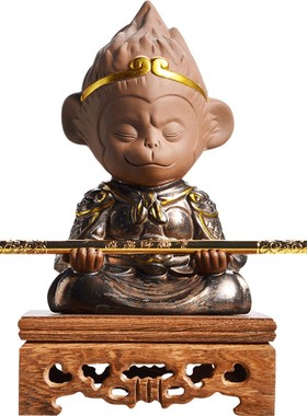 东方泥土陶瓷齐天大圣摆件