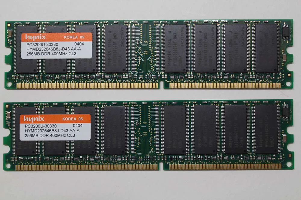 Xianfeng 玃 姏 姏 C3200U-30330 Hymd232646B8J-D43 256MB DDR 400 CL3 鍐呭 瓨