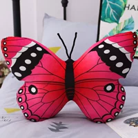 Красная бабочка