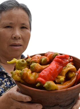 竹溪特产泡菜老坛腌制农家自种